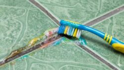 Restore Shine to Dirty Tiles and Grout Quickly Using Easy Natural Methods